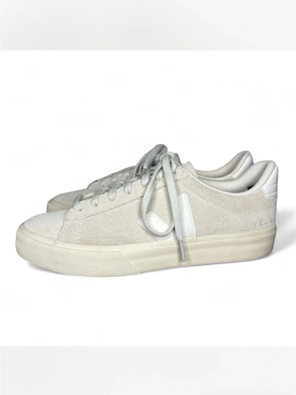 Veja Campo Suede Sneakers Women's 8 Beige/Natural White Lace Up